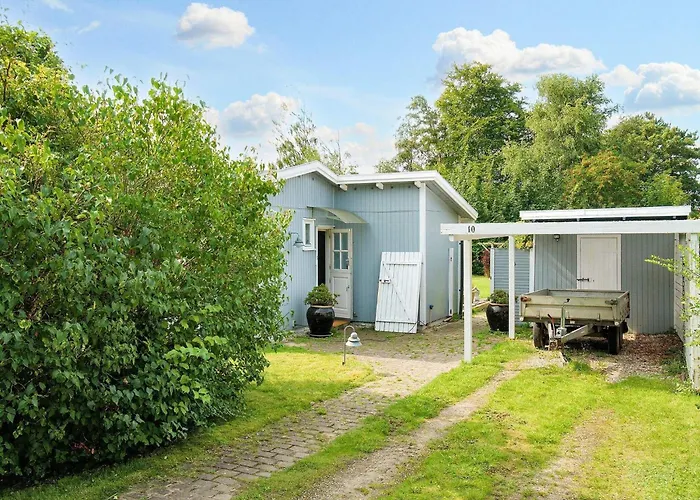 10 Person In Graested-by Traum * Græsted